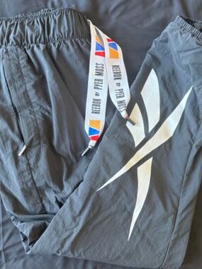 Reebok Classic x Pyer Moss Vintage Style Pants RCPM Size Medium Gray